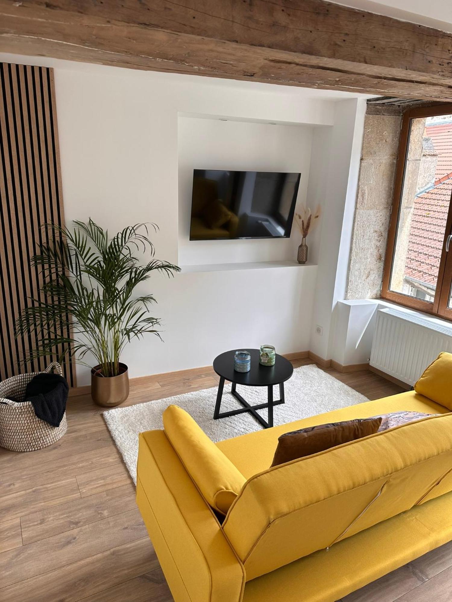Les Remparts Apartment Langres Exterior photo